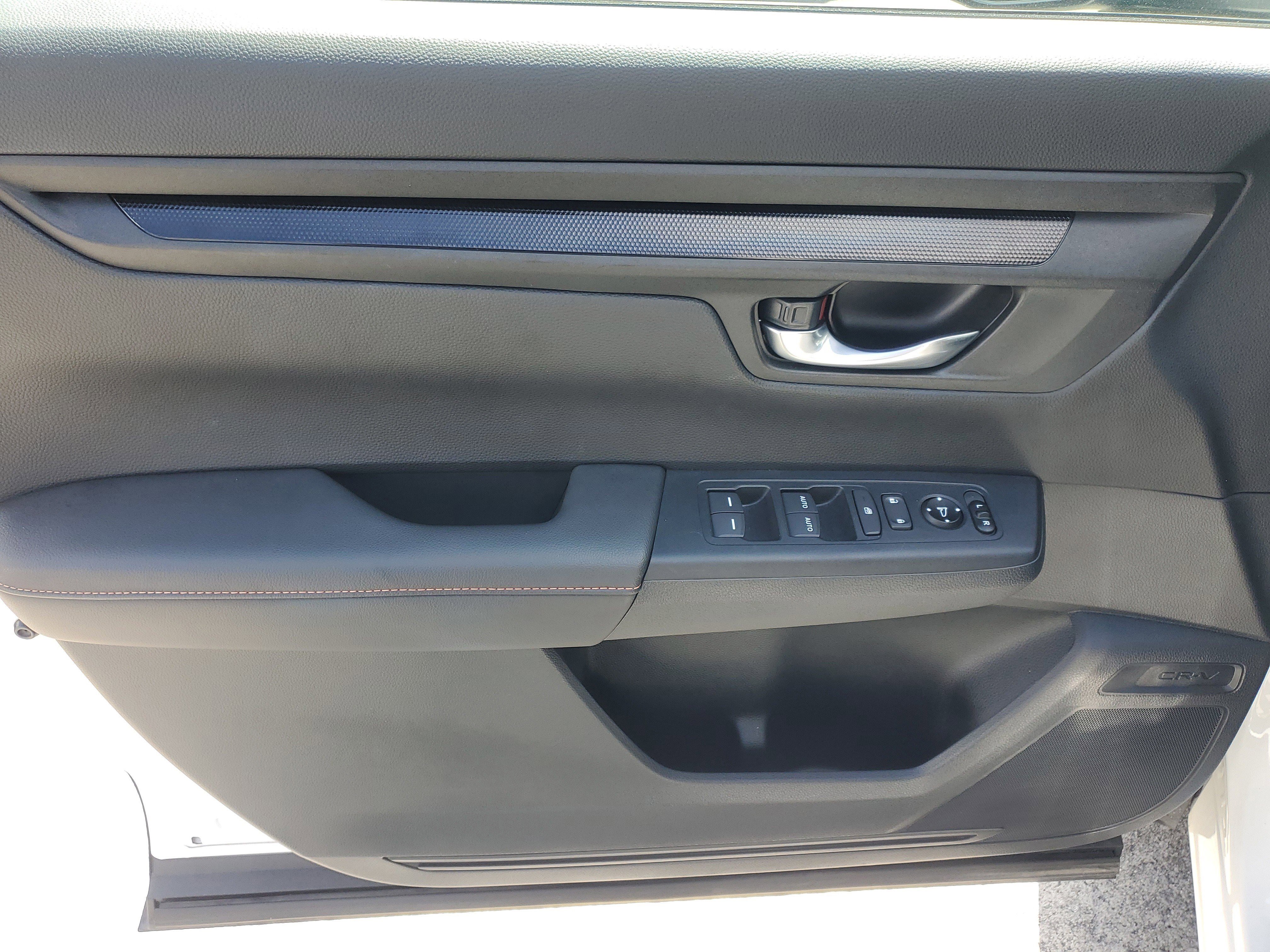 Used 2025 Honda CR-V Sport image 19