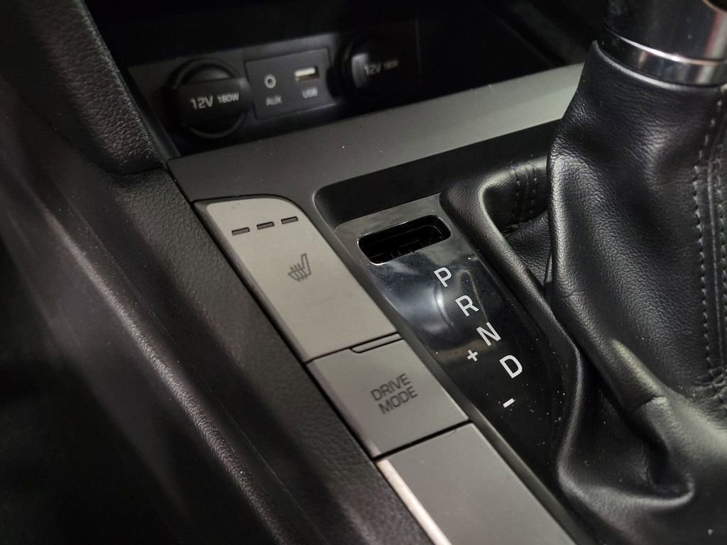 Used 2017 Hyundai Elantra Value Edition w/ Cargo Package image 15