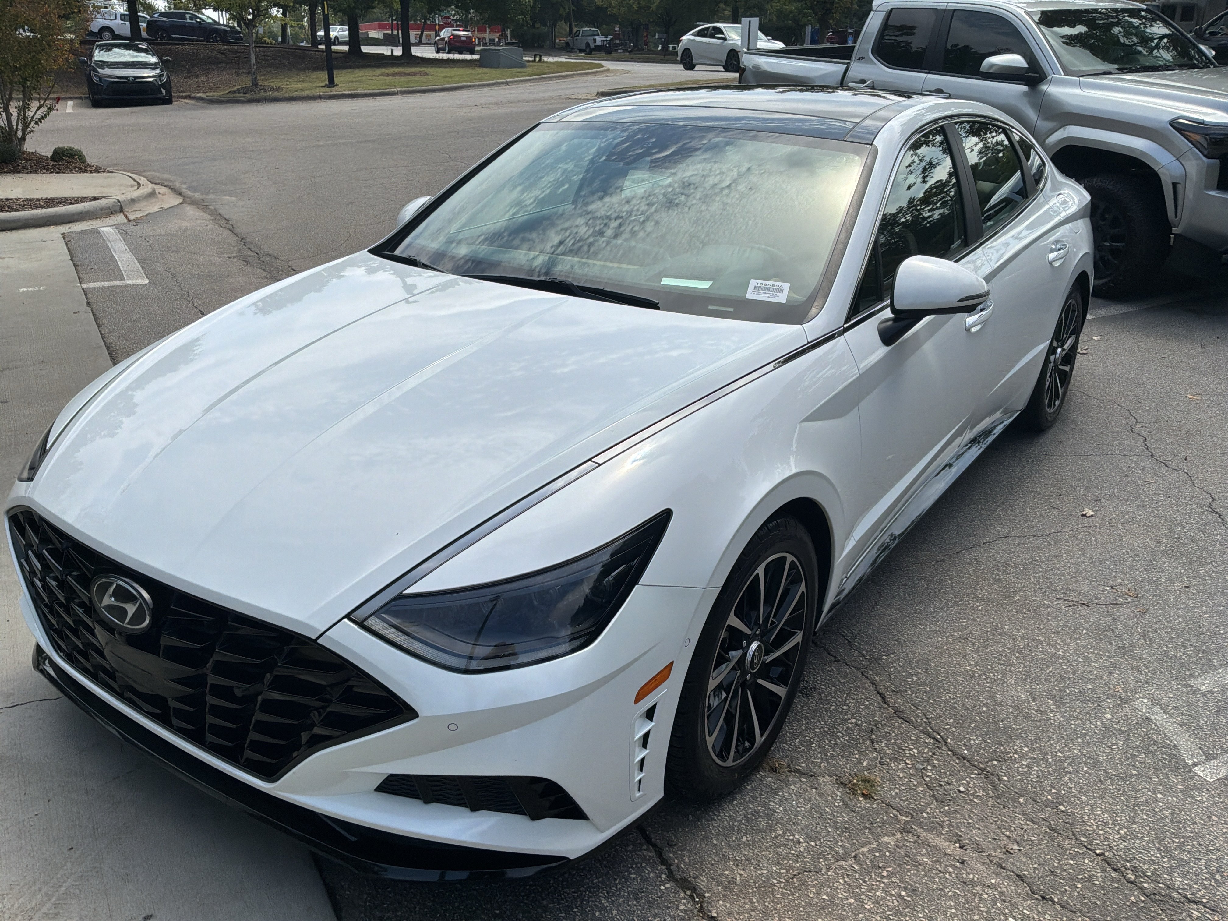 Used 2021 Hyundai Sonata Limited FWD image 5