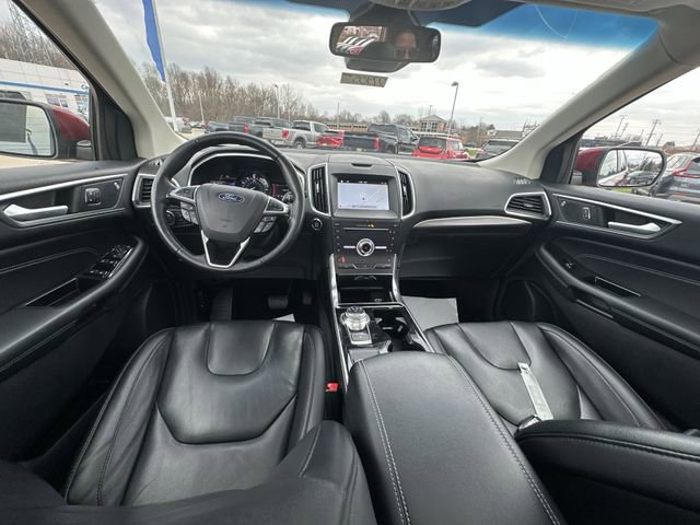 Used 2019 Ford Edge Titanium w/ Cold Weather Package image 23