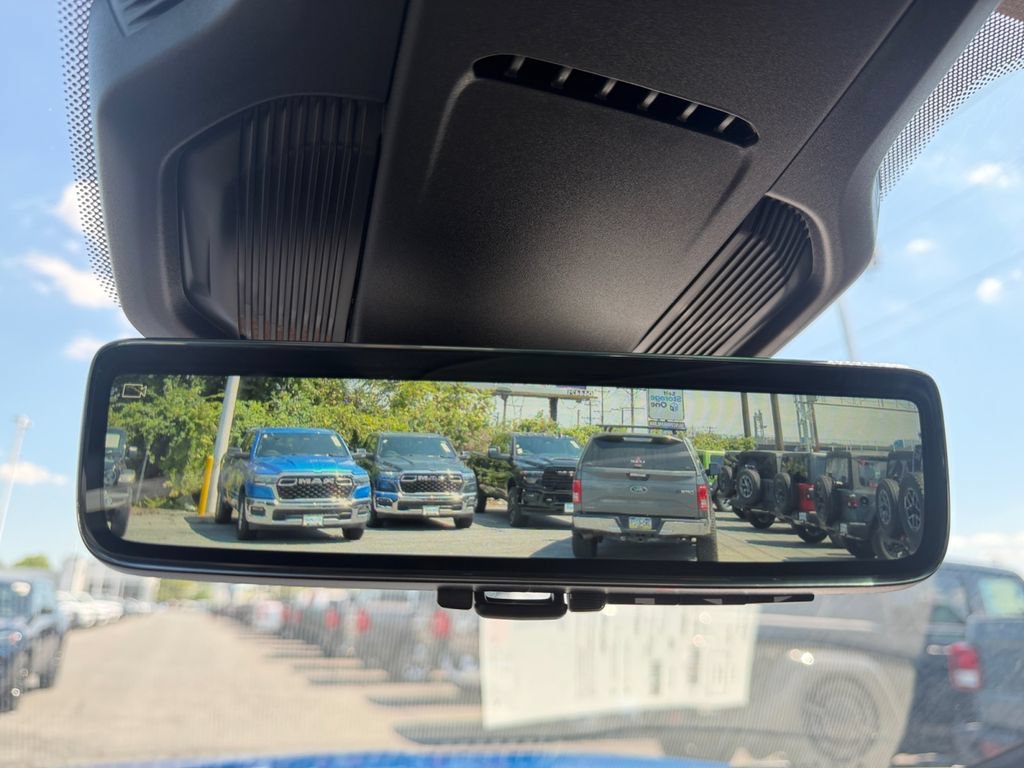 New 2026 Jeep Cherokee Overland w/ Advanced Pro Tech Group AWD/4WD image 19