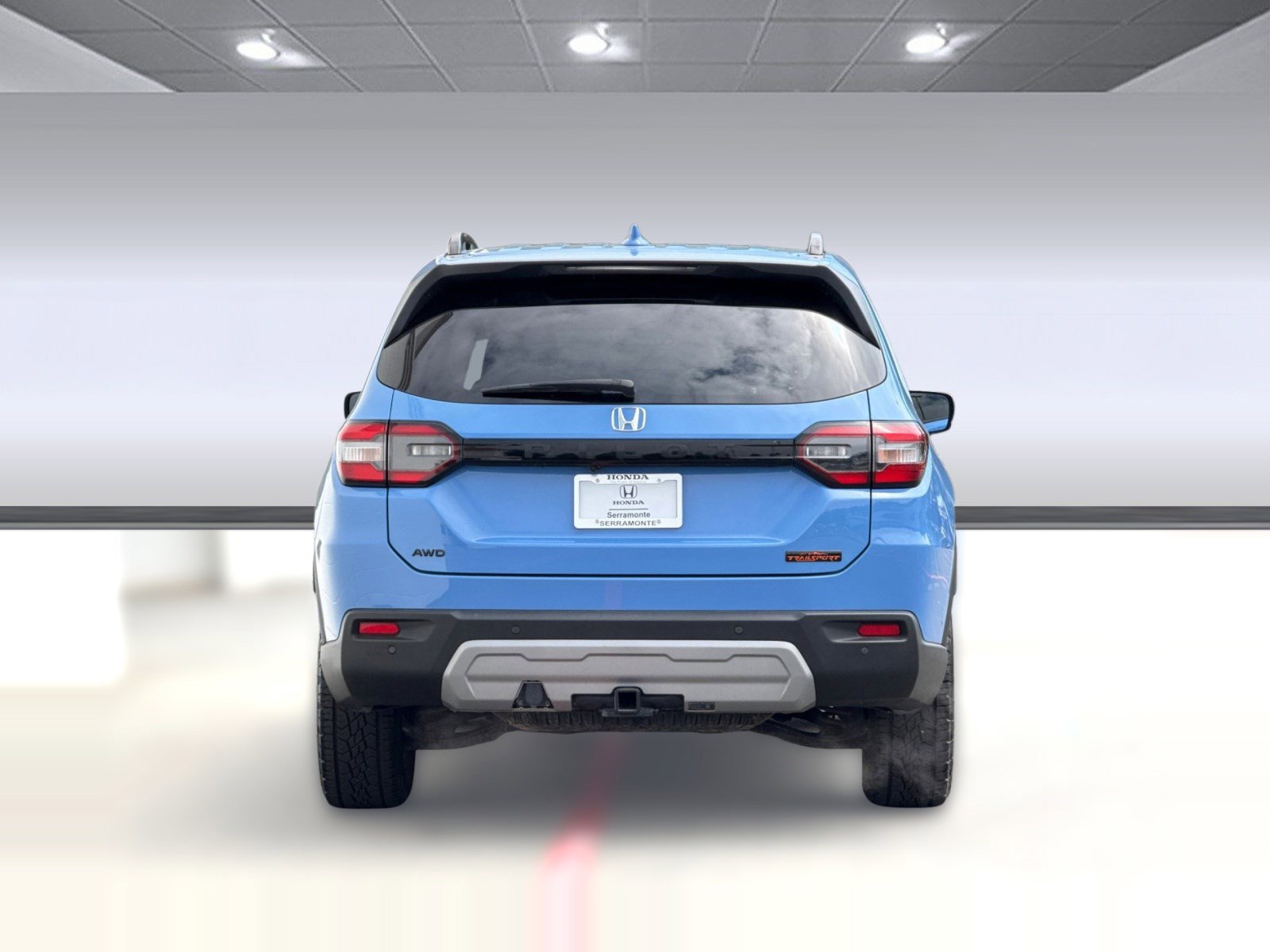 Used 2025 Honda Pilot TrailSport image 9