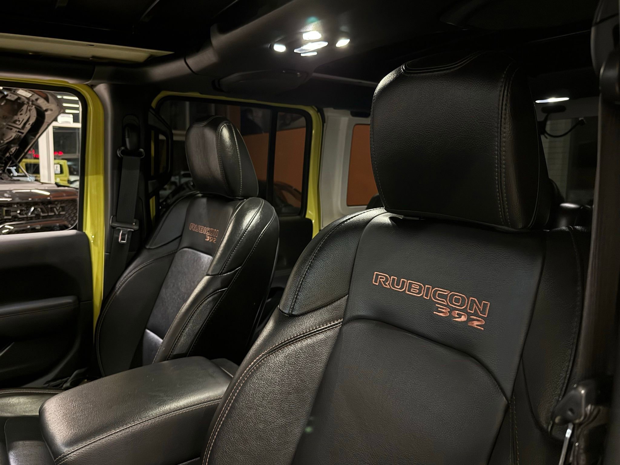 Used 2022 Jeep Wrangler Unlimited Rubicon w/ Trailer Tow Package image 30