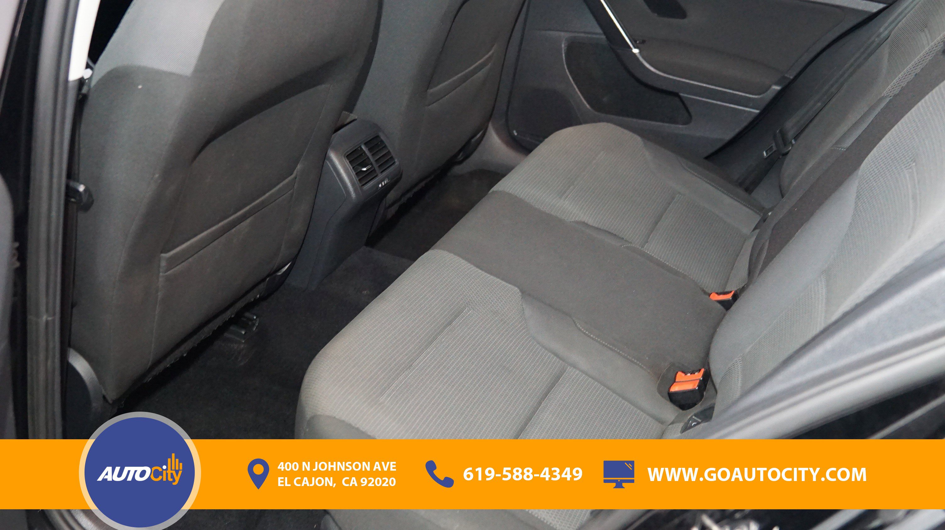 Used 2017 Volkswagen Golf S AWD/4WD image 14