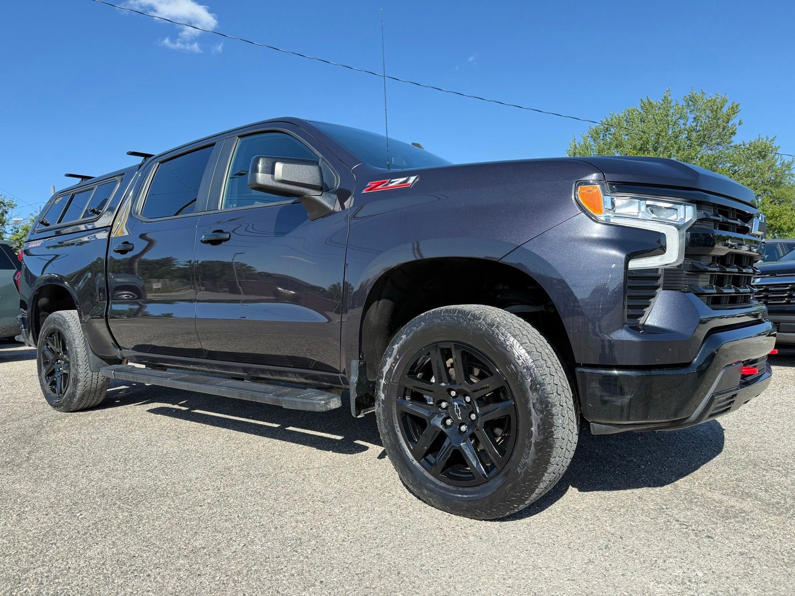 Used 2023 Chevrolet Silverado 1500 LT Trail Boss w/ Protection Package AWD/4WD image 10