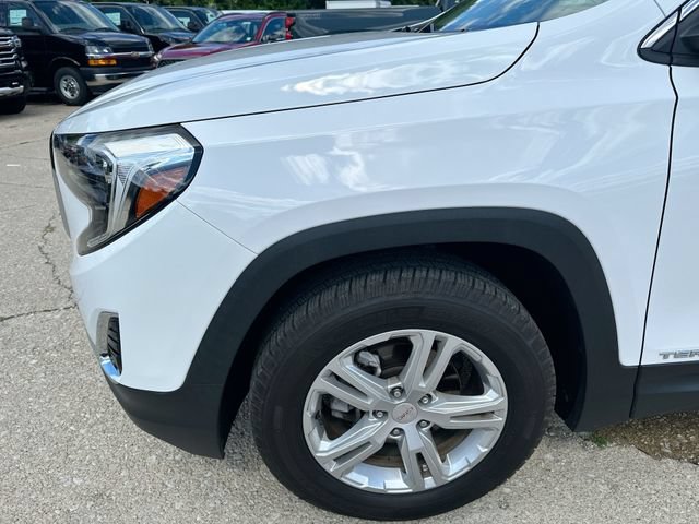 Used 2019 GMC Terrain SLT w/ Preferred Package AWD/4WD image 36