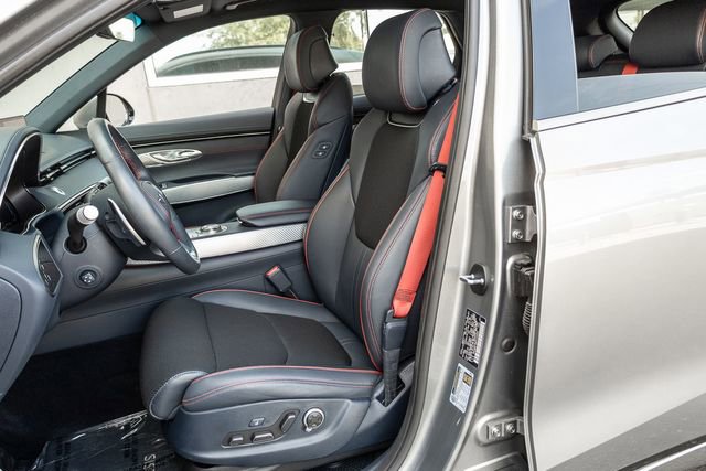 Used 2023 Genesis GV70 2.5T w/ Sport Prestige Package image 12