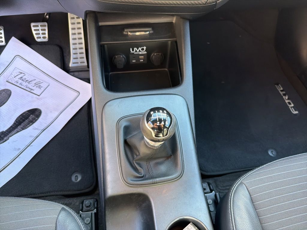 Used 2015 Kia Forte SX image 16
