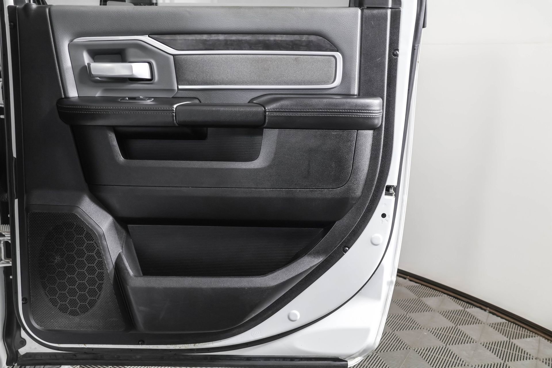 Used 2023 RAM 2500 Big Horn w/ Level 1 Equipment Group image 47