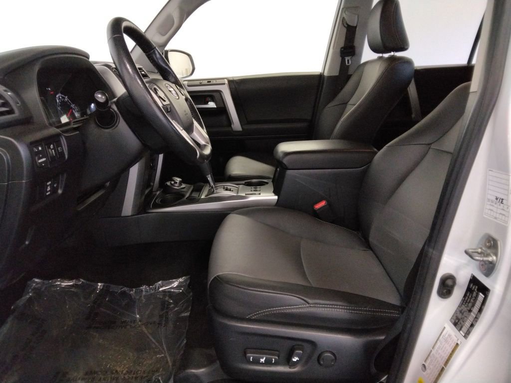 Used 2024 Toyota 4Runner SR5 Premium image 32