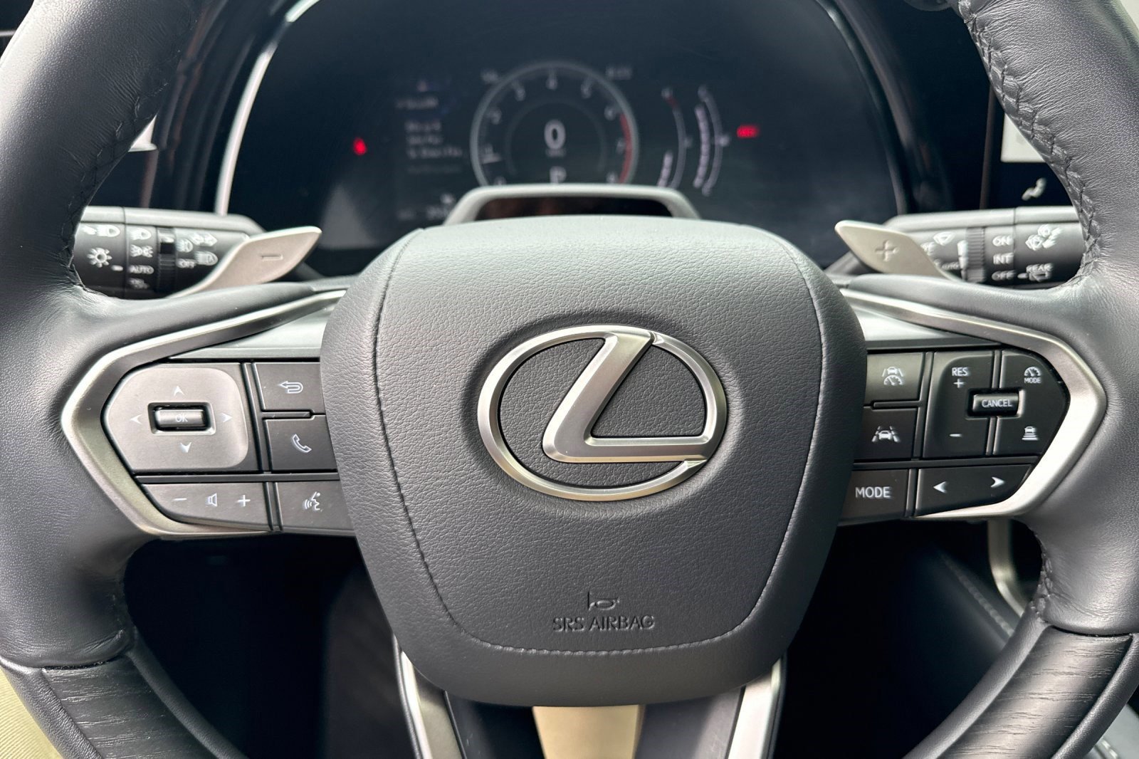 Certified 2024 Lexus RX 350 Premium w/ Convenience Package AWD/4WD image 18