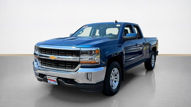 Used 2017 Chevrolet Silverado 1500 LT w/ All Star Edition AWD/4WD image 6