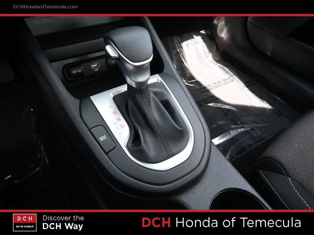 Used 2024 Kia Forte LXS w/ LXS Technology Package FWD image 11