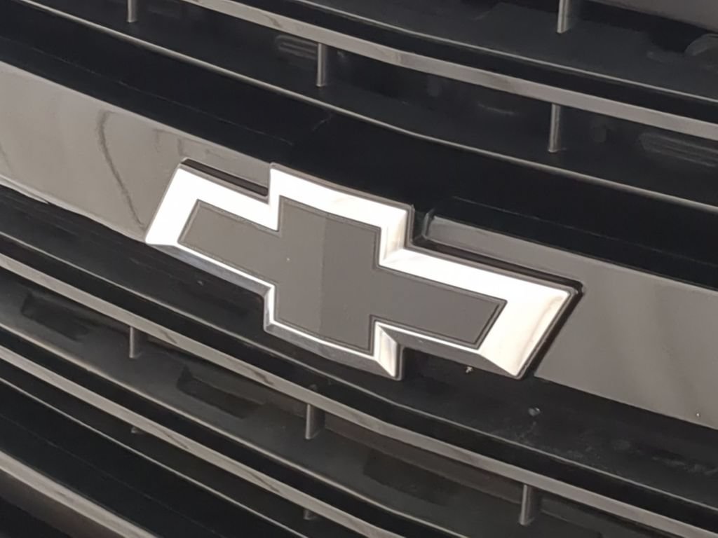 Used 2018 Chevrolet Silverado 1500 LT w/ True North Edition AWD/4WD image 15