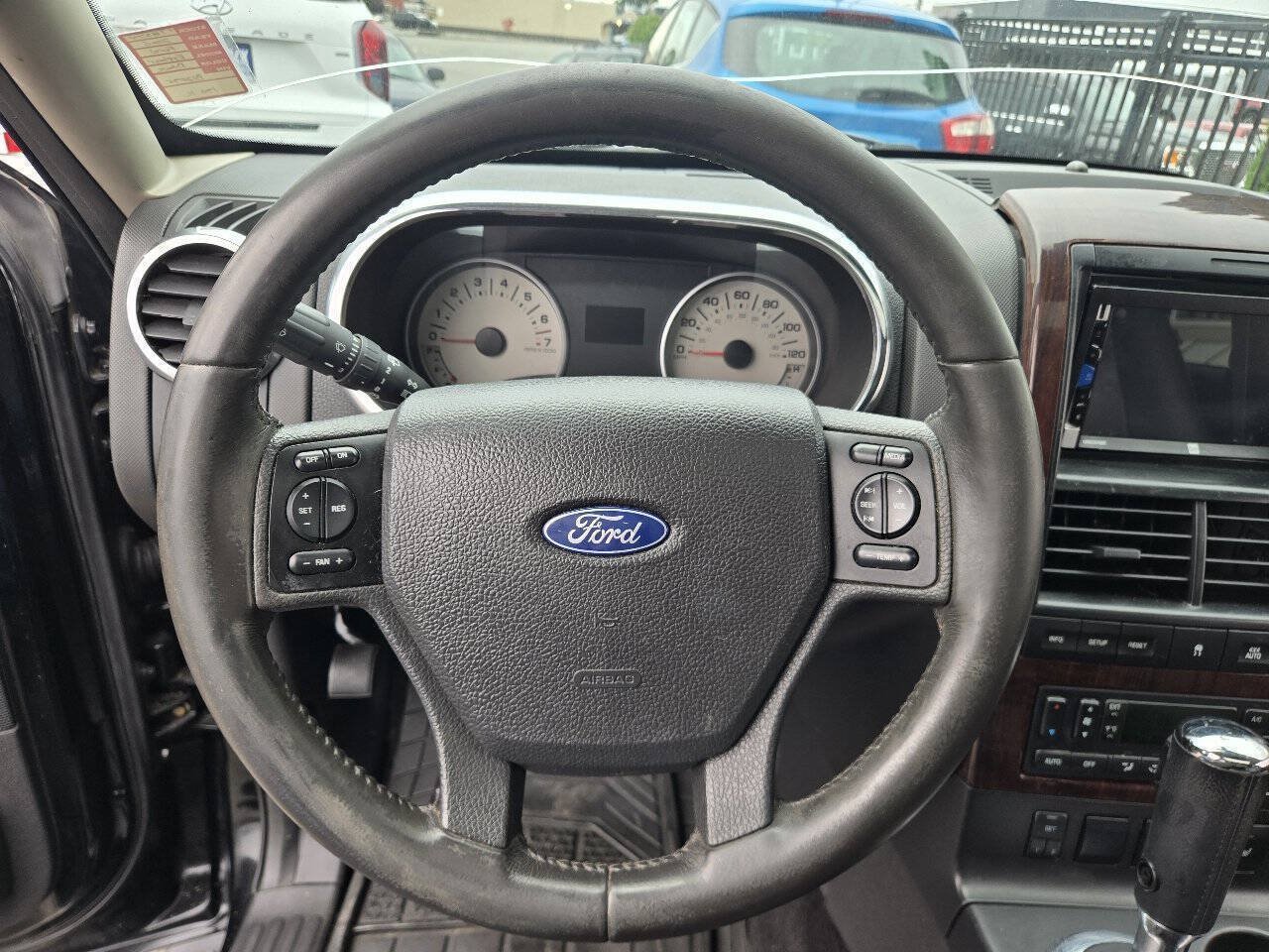 Used 2006 Ford Explorer Limited AWD/4WD image 10