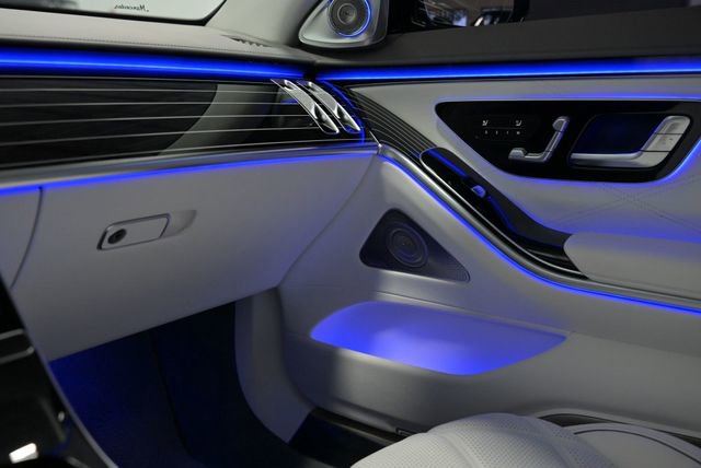 Used 2024 Mercedes-Benz Maybach S 680 Maybach S 680 4MATIC Sedan image 73