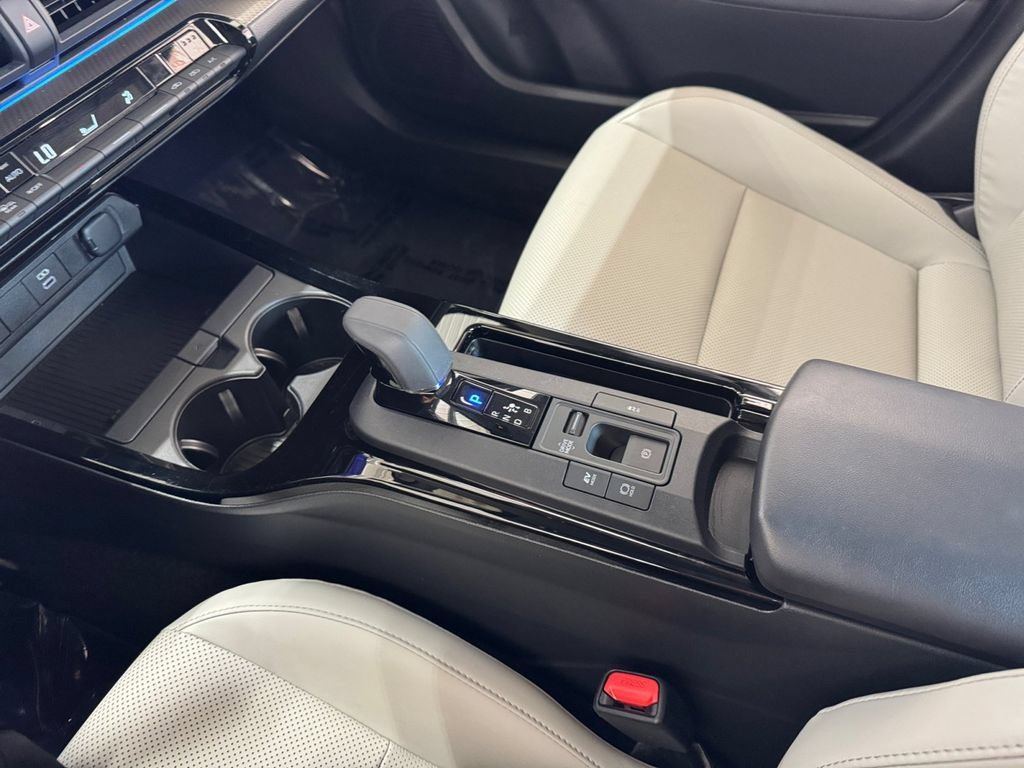 Certified 2024 Toyota Prius XLE AWD/4WD image 26