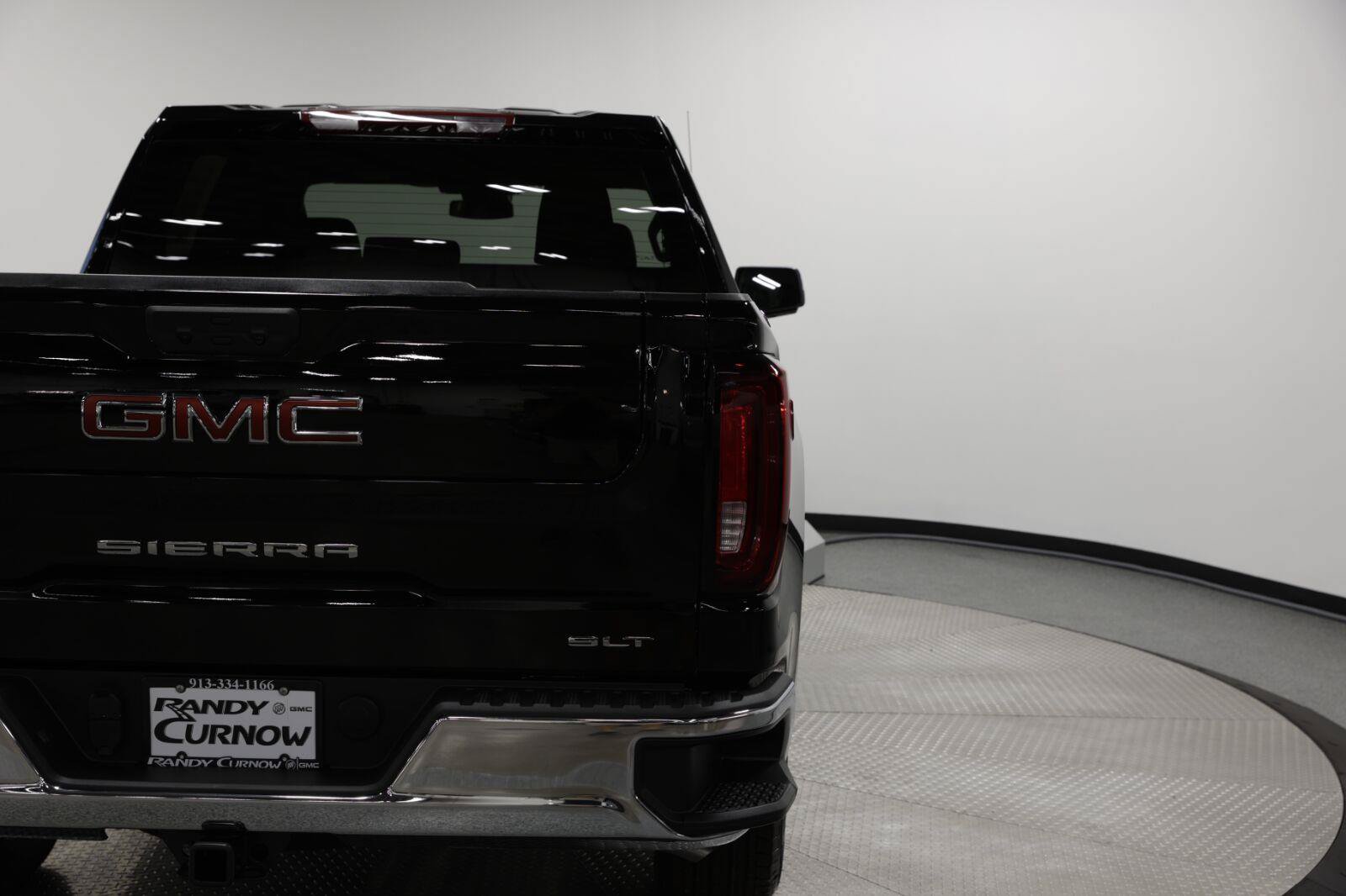 New 2026 GMC Sierra 1500 SLT AWD/4WD image 23