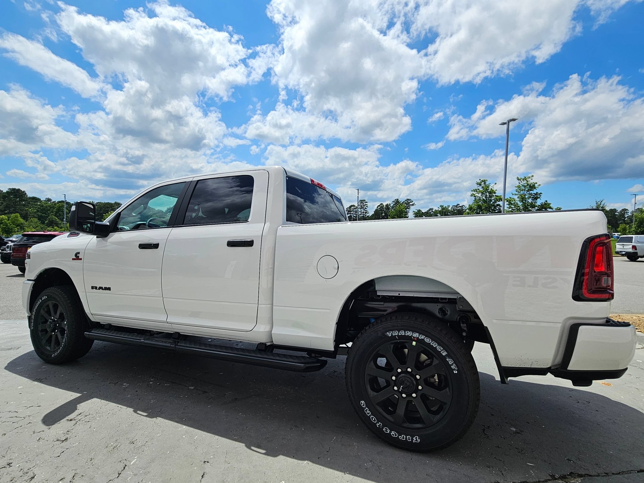 New 2026 RAM 2500 Big Horn AWD/4WD image 5