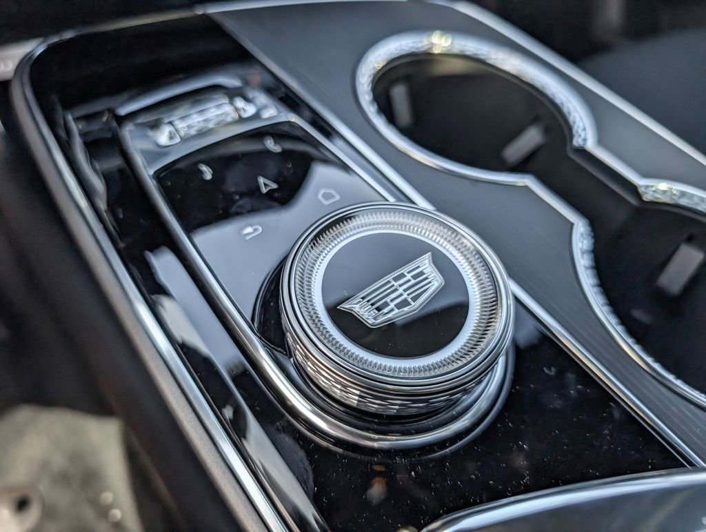 New 2026 Cadillac Lyriq Sport AWD/4WD image 30
