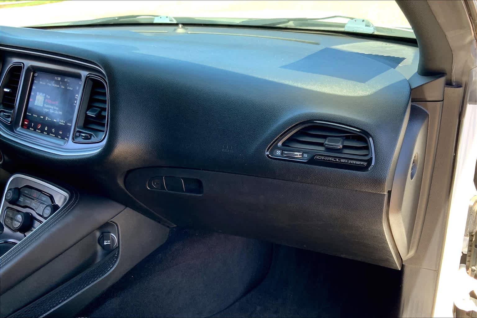 Used 2019 Dodge Challenger R/T Scat Pack w/ Plus Package RWD image 17