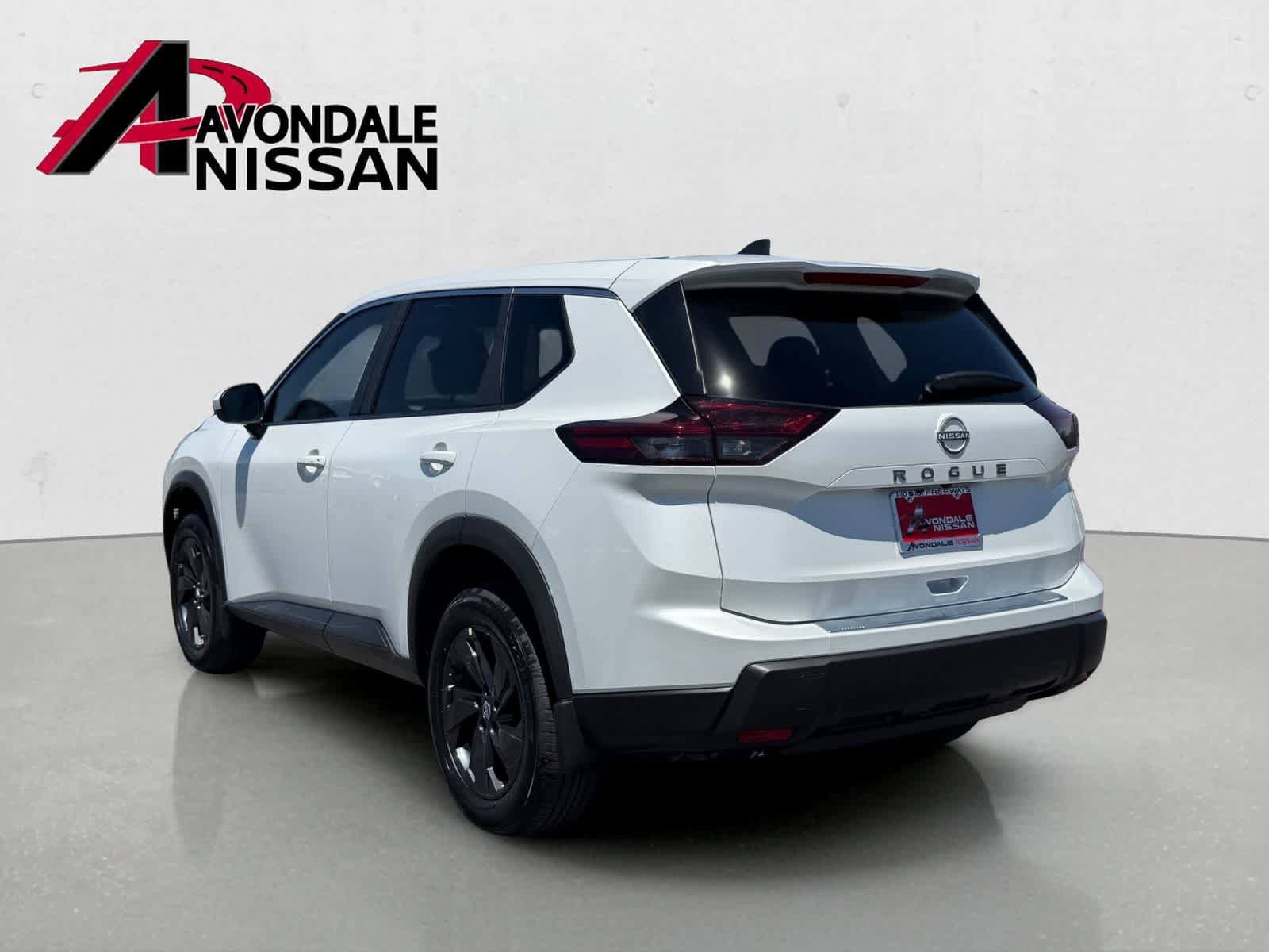 New 2026 Nissan Rogue SV FWD image 5