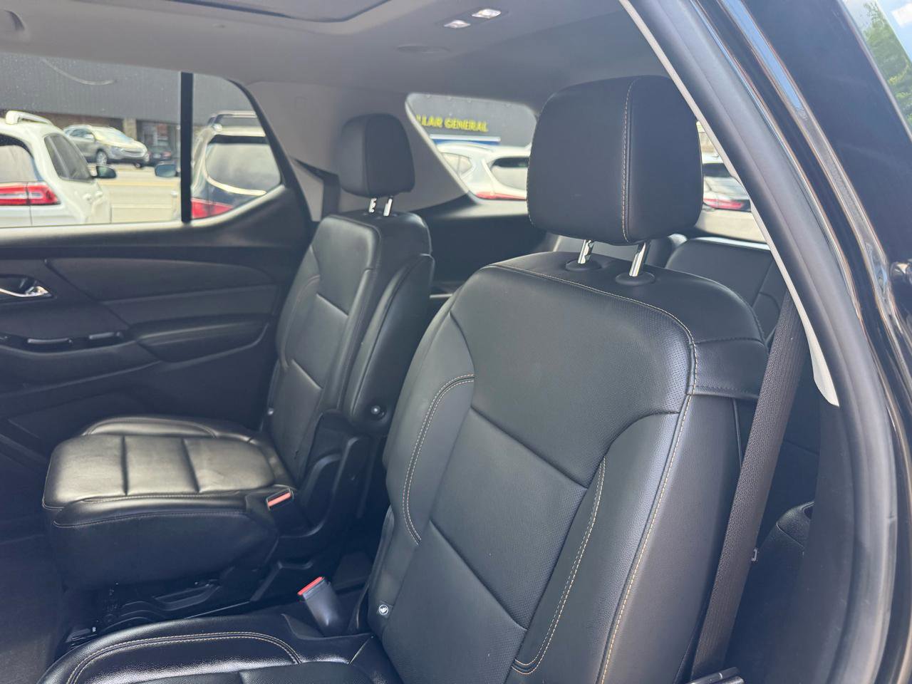Used 2019 Chevrolet Traverse Premier w/ Redline Edition AWD/4WD image 33