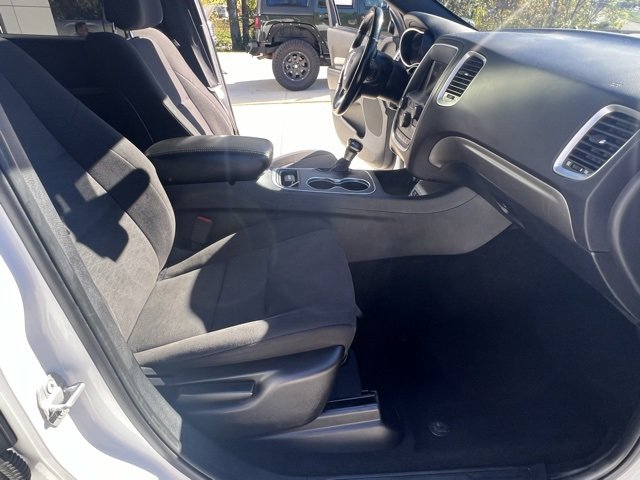 Used 2020 Dodge Durango SXT image 35