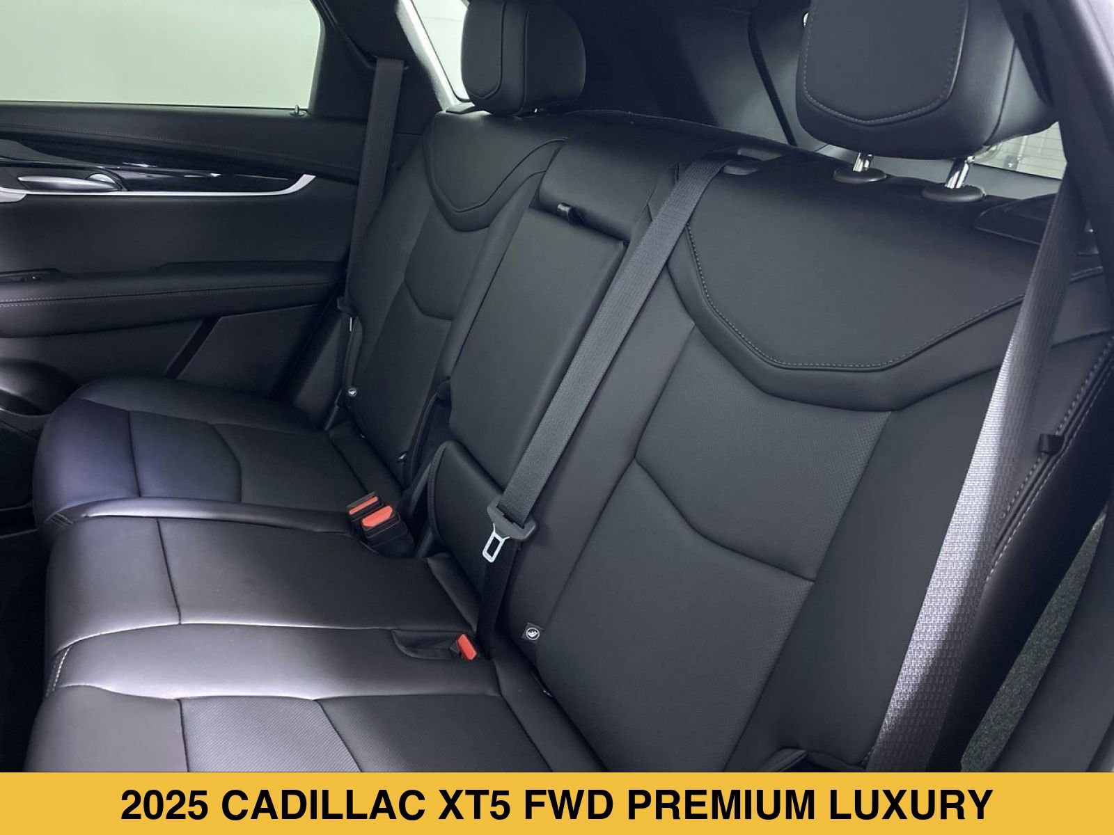 Certified 2025 Cadillac XT5 Premium Luxury FWD image 26