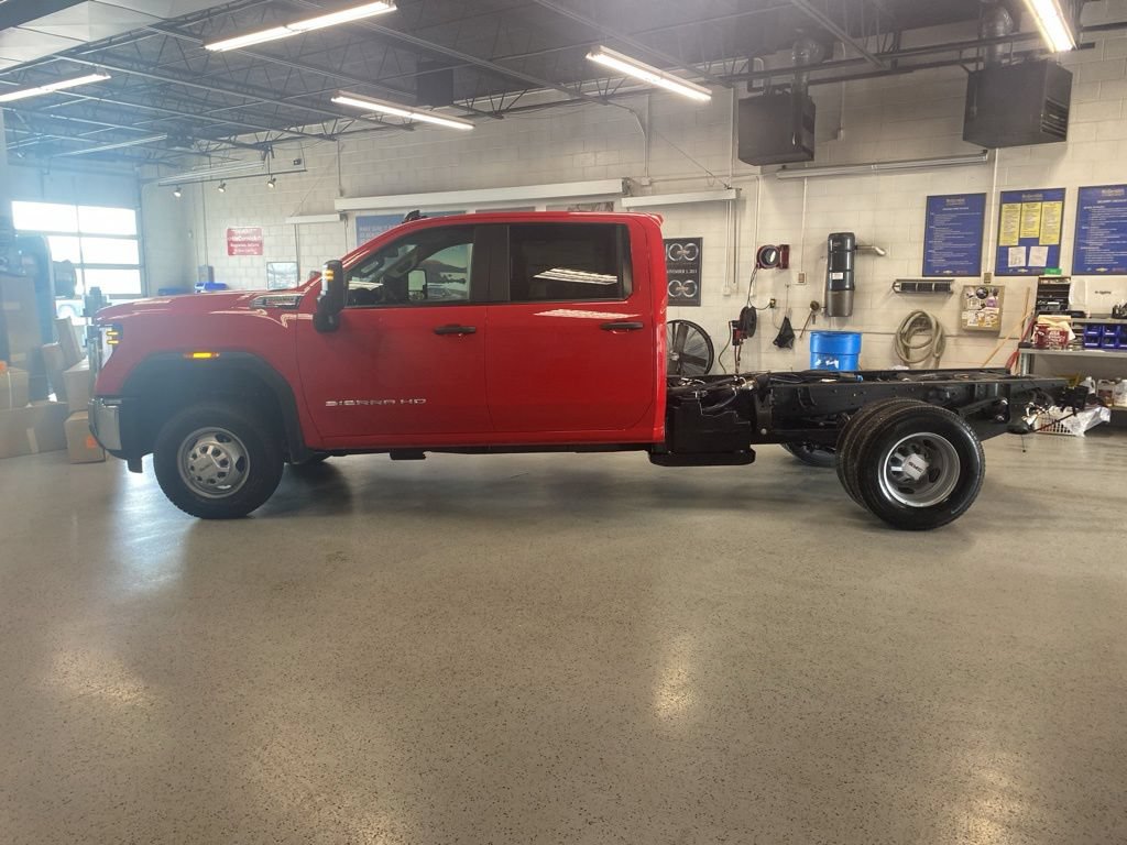 New 2026 GMC Sierra 3500 Pro w/ Convenience Package AWD/4WD image 4