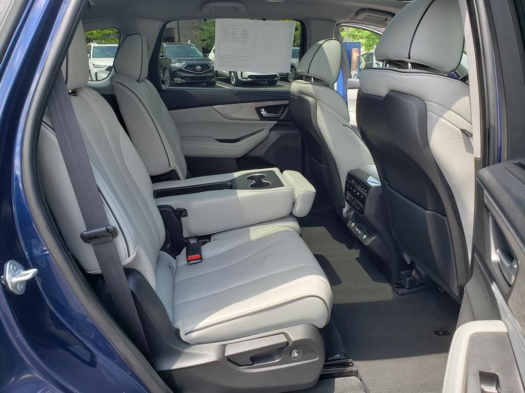 Used 2022 Acura MDX SH-AWD w/ Advance Package image 33