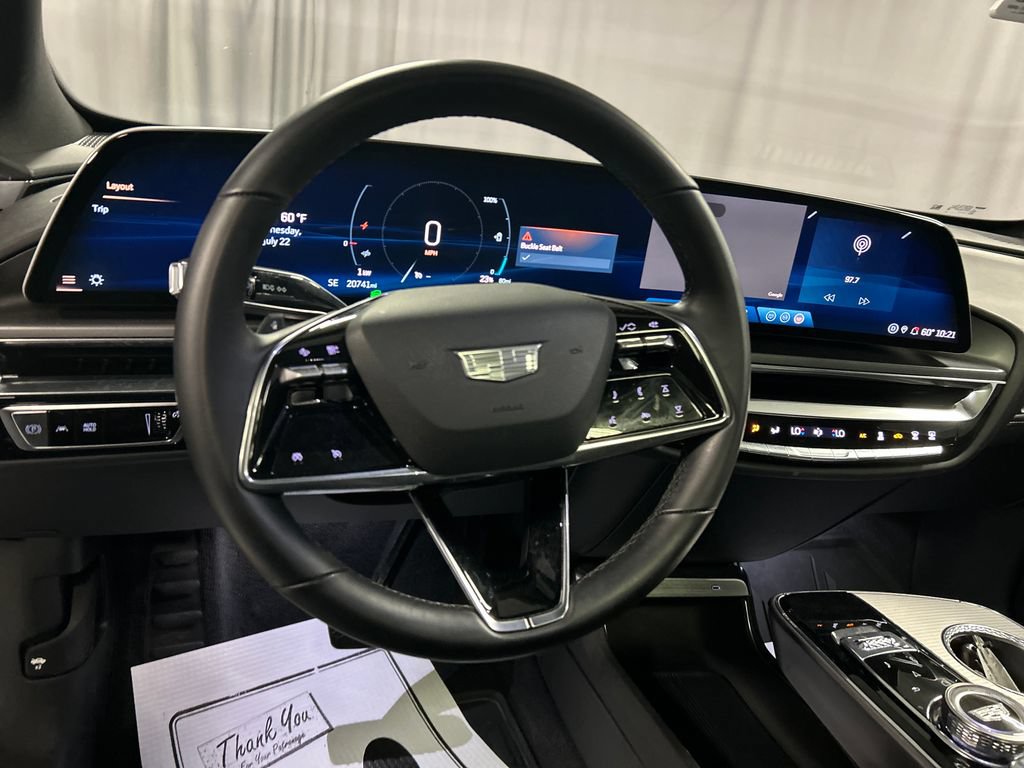 Used 2024 Cadillac Lyriq Tech RWD image 14