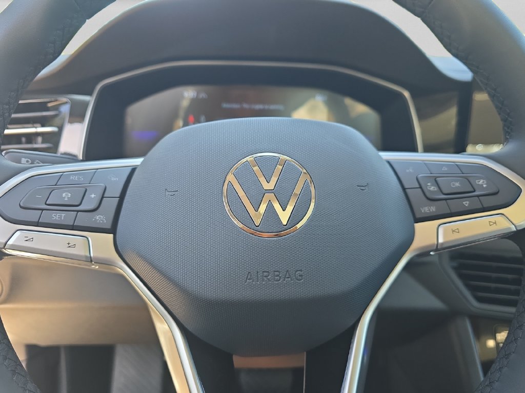 New 2027 Volkswagen Jetta SE FWD image 10