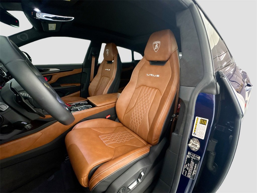 Used 2023 Lamborghini Urus S image 22