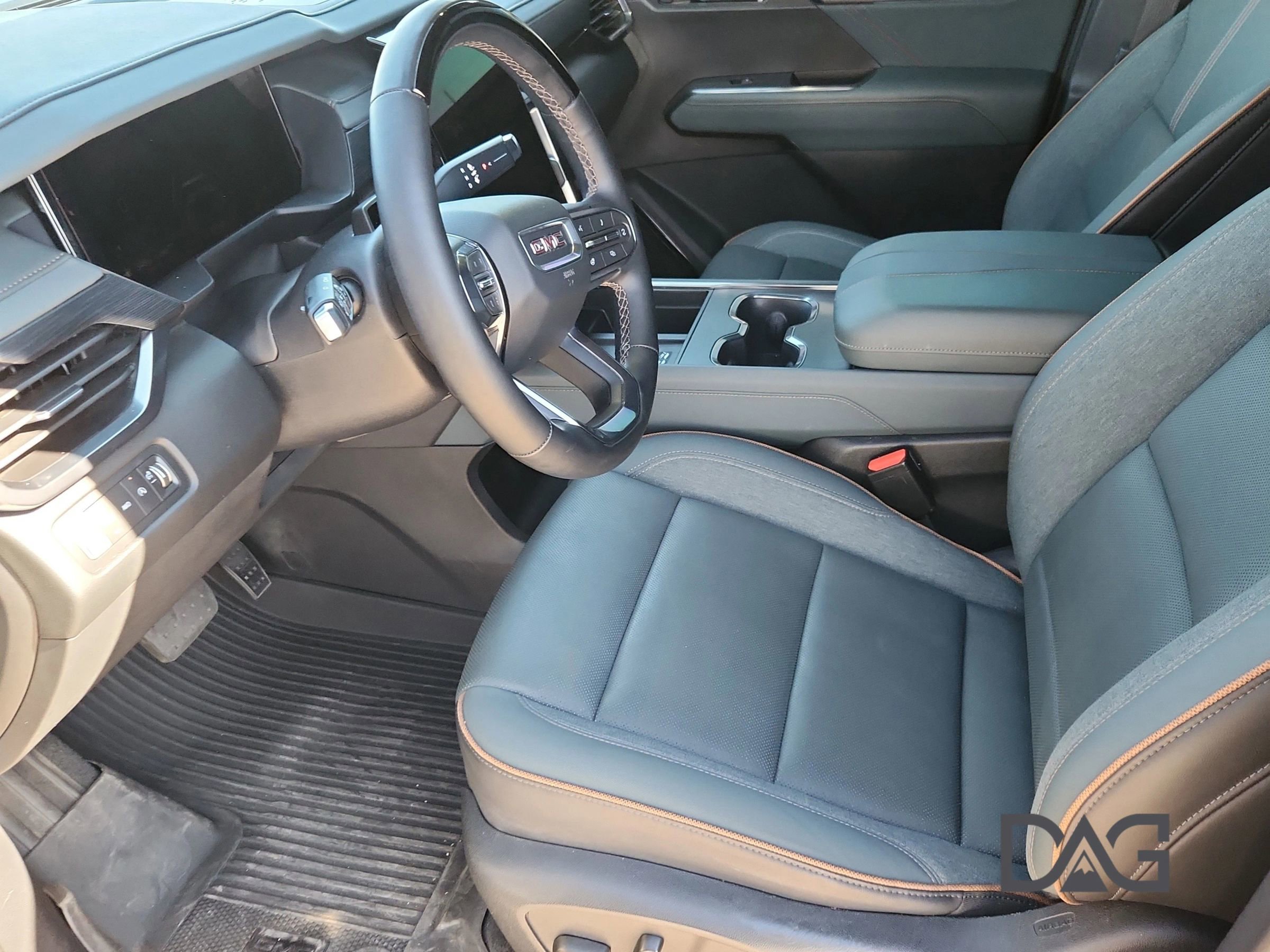 Used 2024 GMC Acadia AT4 w/ Super Cruise Package image 14