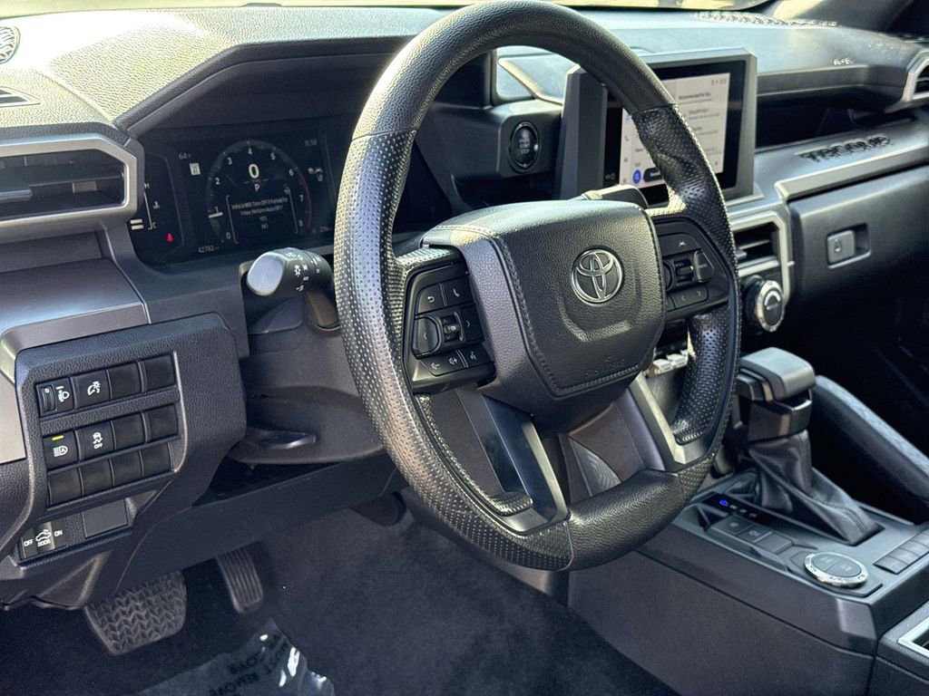 Used 2024 Toyota Tacoma SR5 RWD image 9