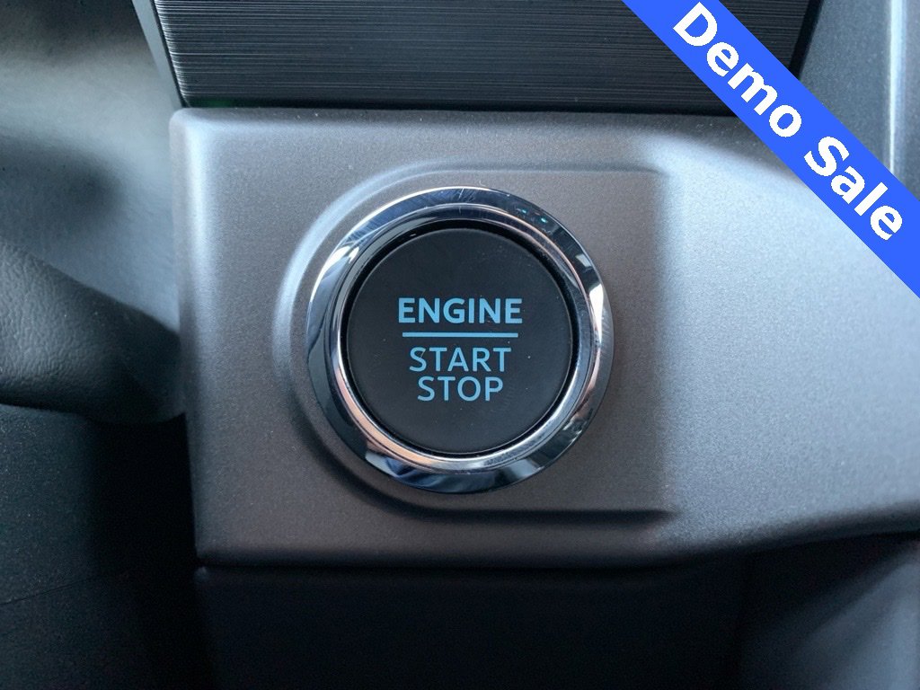 New 2024 Ford F150 XLT w/ Equipment Group 303A High image 35