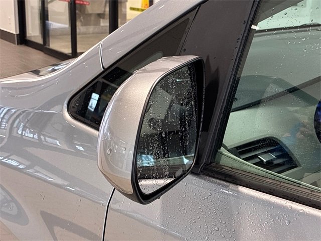 Used 2014 Toyota Sienna XLE image 11