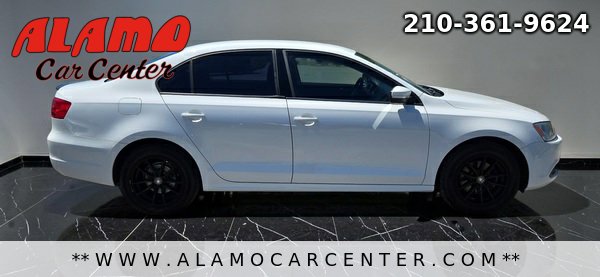 Used 2011 Volkswagen Jetta SE FWD image 6