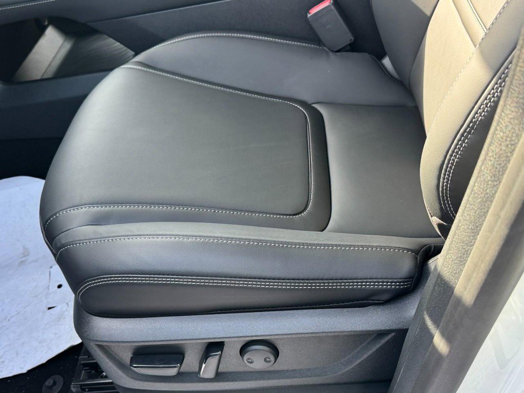 New 2026 INFINITI QX80 Pure w/ Cargo Package image 15