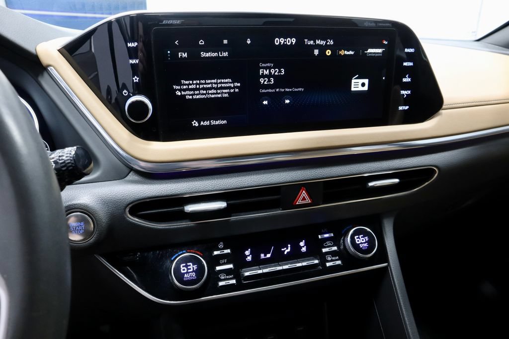 Used 2023 Hyundai Sonata Limited w/ Preferred Accessory Package FWD image 34