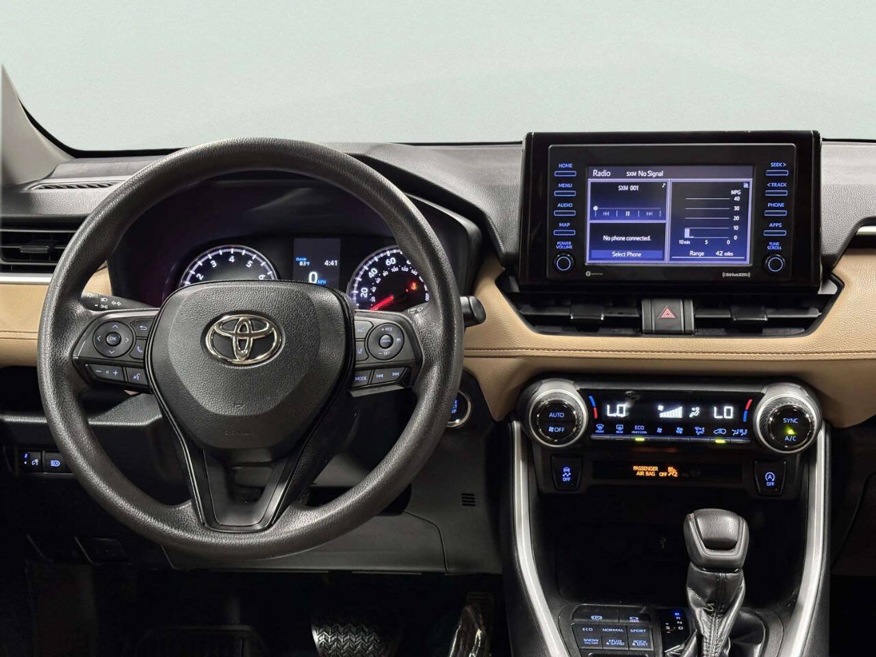 Used 2022 Toyota RAV4 XLE AWD/4WD image 22