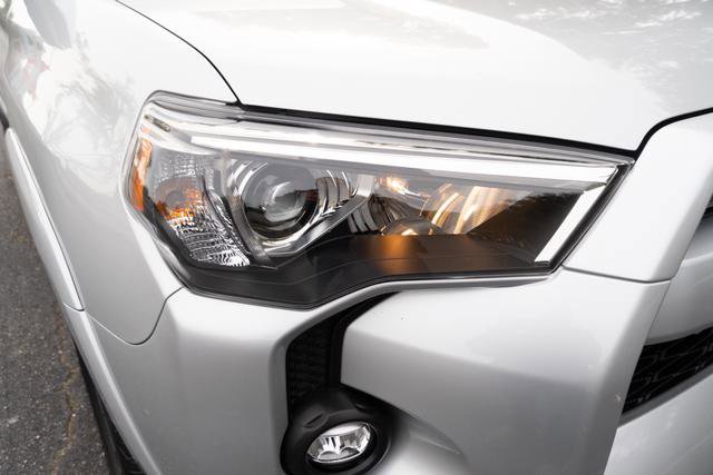 Used 2023 Toyota 4Runner SR5 Premium image 88