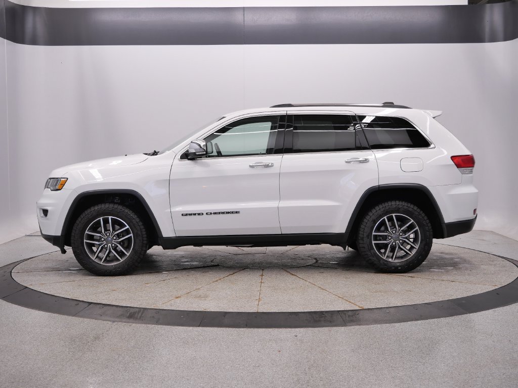 Certified 2019 Jeep Grand Cherokee Limited w/ Trailer Tow Group IV AWD/4WD image 2