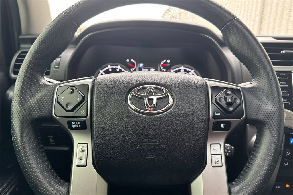 Used 2021 Toyota 4Runner Limited image 26