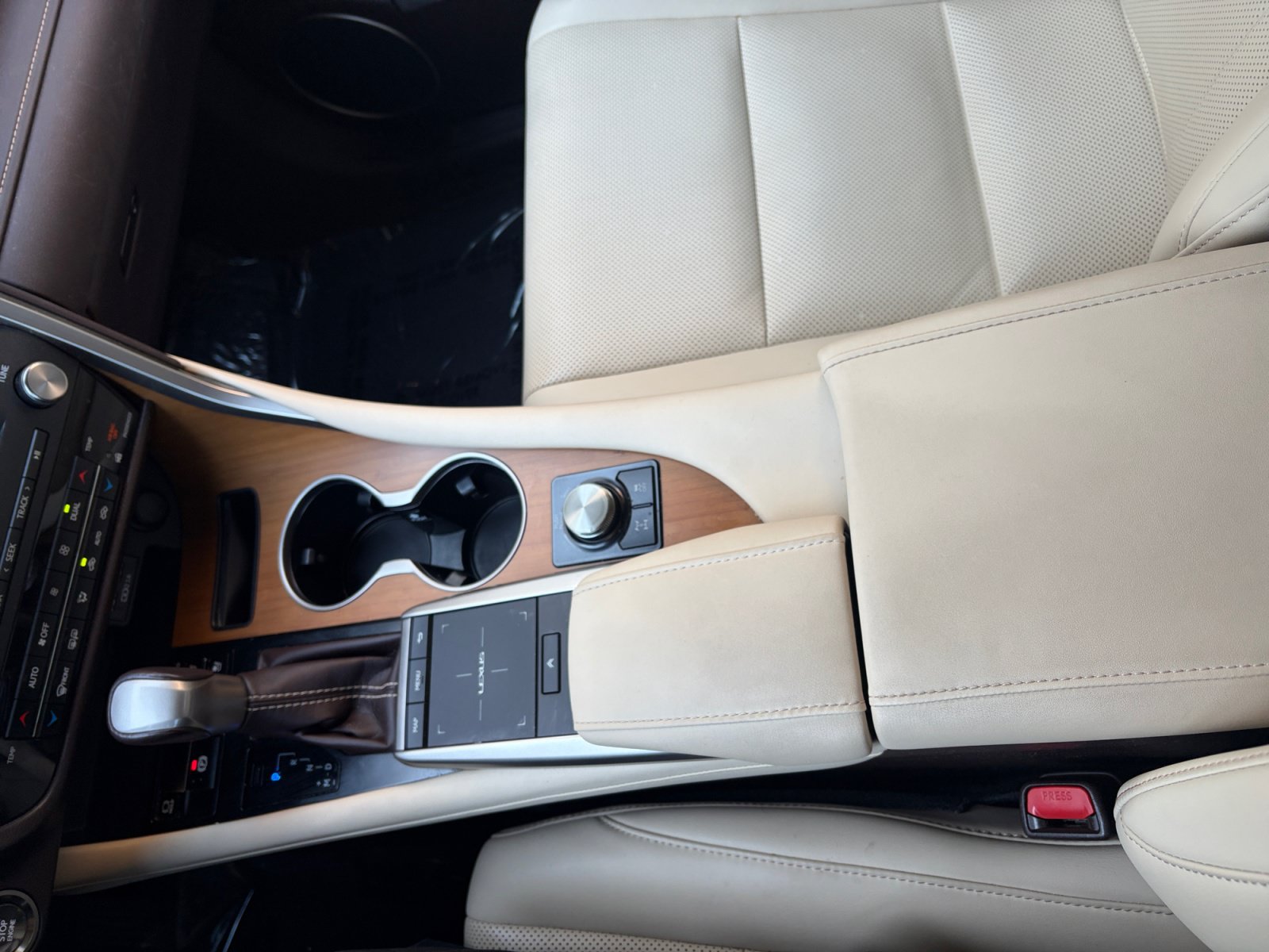 Used 2020 Lexus RX 350 AWD w/ Premium Package image 25