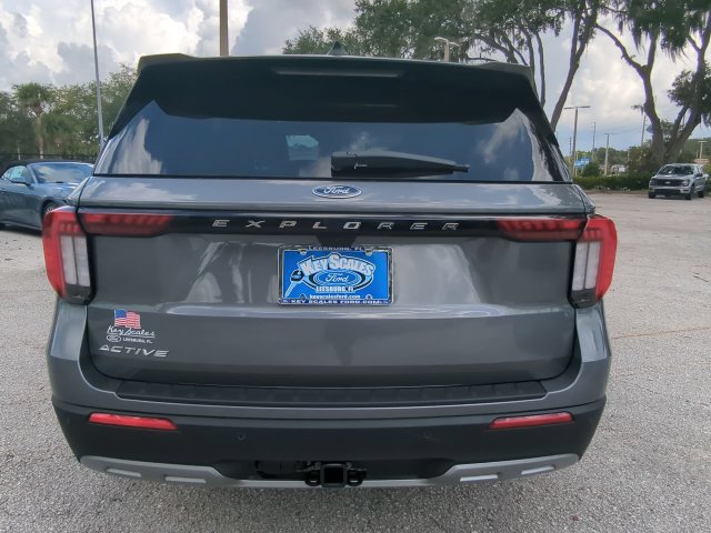 New 2026 Ford Explorer Active w/ Active Comfort Package RWD image 6
