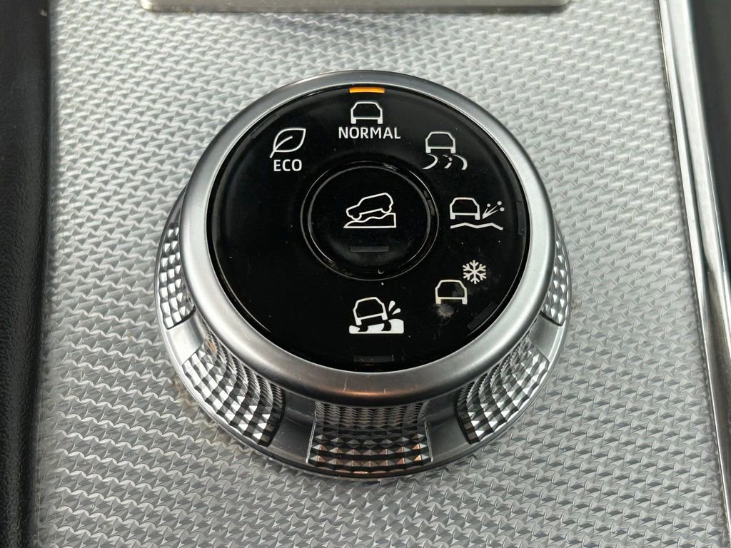 Used 2022 Mitsubishi Outlander SEL AWD/4WD image 23
