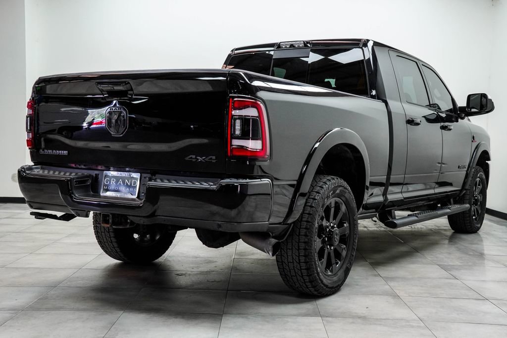 Used 2019 RAM 3500 Laramie w/ Black Appearance Package AWD/4WD image 12