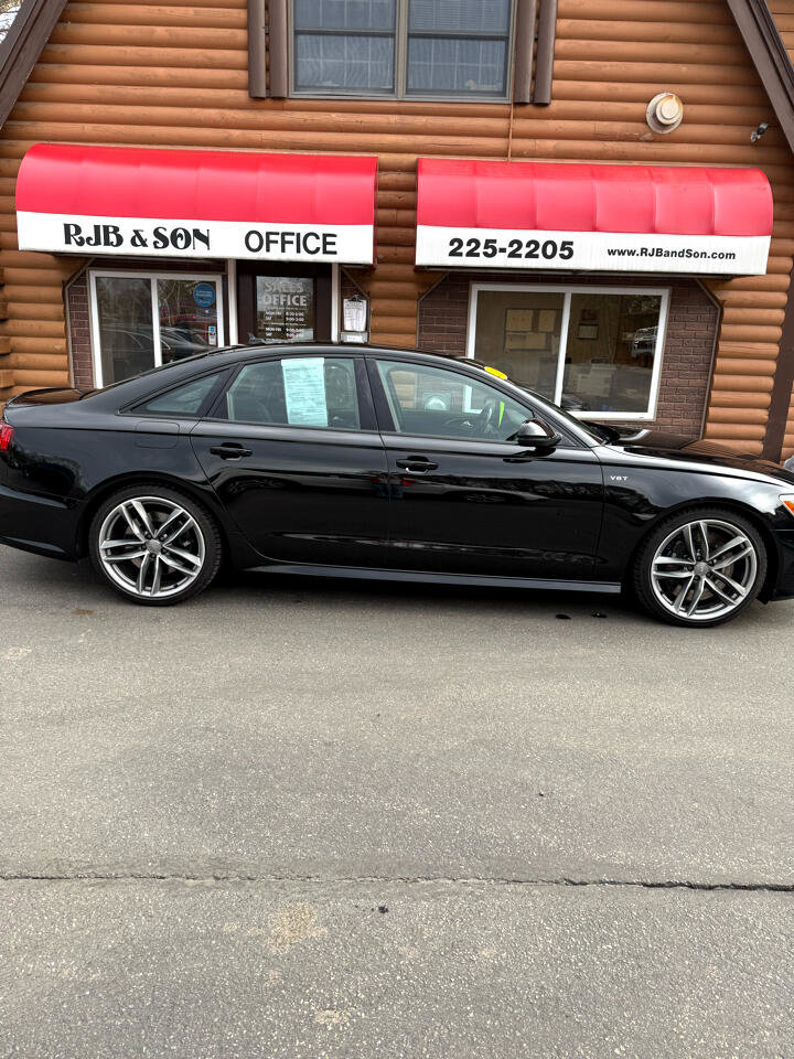 Used 2016 Audi S6 Prestige w/ Prestige Package image 2